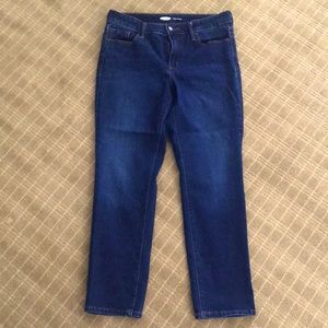 Old navy 8 short power straight jeans
